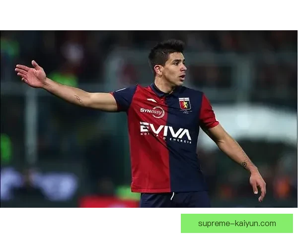 麦肯尼表现分析显示其在中场的控球能力与防守意识持续提升。